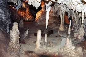 Stalactites and stalagmites in the Jenolan Caves Stalactites and stalagmites in the Jenolan Caves