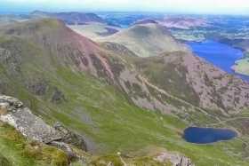Red Pike and Bleaberry Tarn from High Stile - Crummock Water and Mellbreak fell make up the background Red Pike and Bleaberry Tarn from High Stile - Crummock Water and Mellbreak fell make up the background