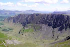 The dramatic drop down from High Spy into the Newlands Valley The dramatic drop down from High Spy into the Newlands Valley