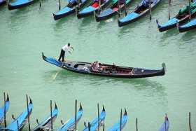 Gondola Gondola