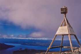 The summit of Mt Luxmore, with Lake Te Anau far below The summit of Mt Luxmore, with Lake Te Anau far below