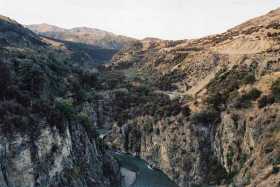The journey through the Waimakariri River gorge is spectacular The journey through the Waimakariri River gorge is spectacular