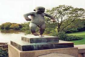 Sinnataggen - the little cross boy at Vigelandspark